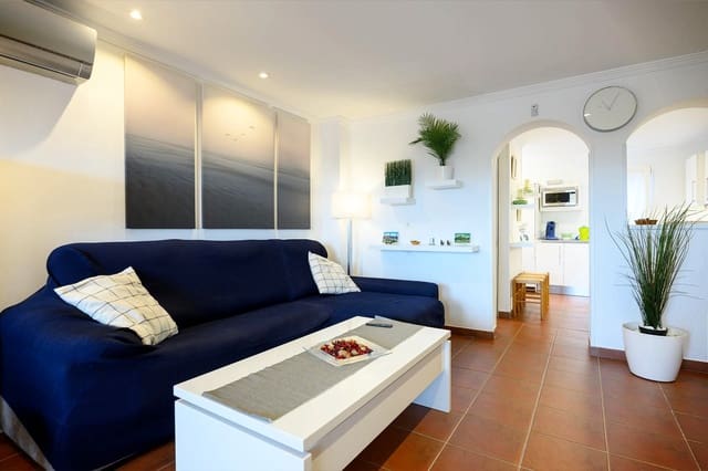 4 slaapkamer Rijtjeshuis te huur in San Bartolomé de Tirajana - € 4.950 (Ref: 8102616)