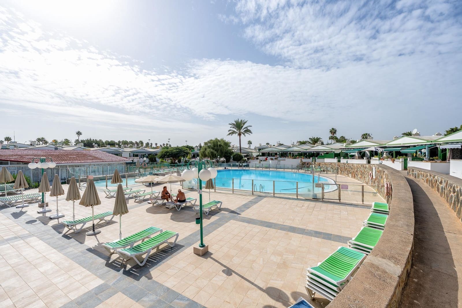 2 Zimmer Reihenhaus zu verkaufen in Campo Internacional mit Pool - 330.000 € (Ref: 8344950)