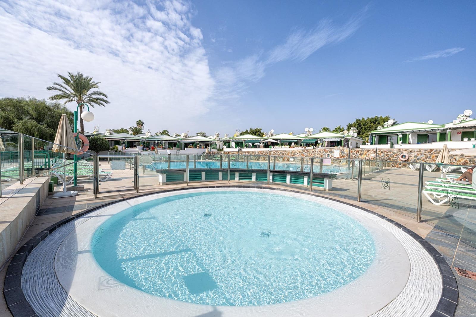 2 Zimmer Reihenhaus zu verkaufen in Campo Internacional mit Pool - 330.000 € (Ref: 8344950)