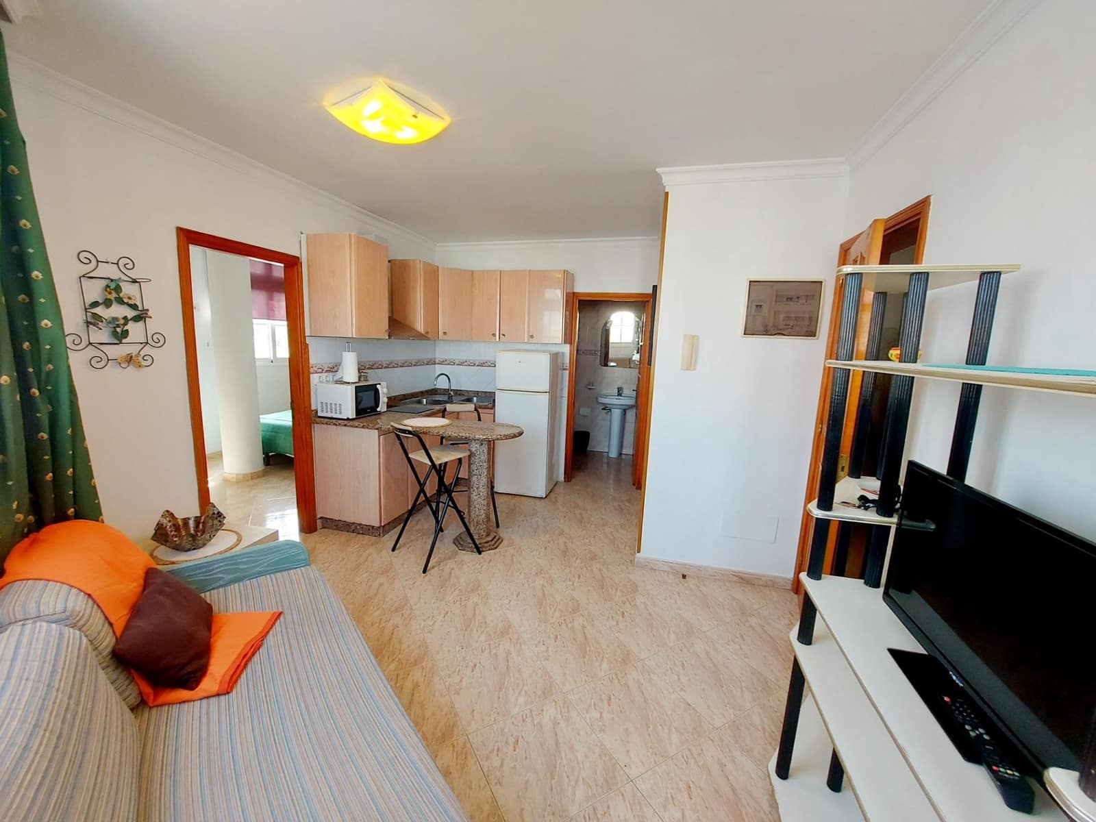 1 slaapkamer Appartement te huur in Arguineguin - € 850 (Ref: 8488865)