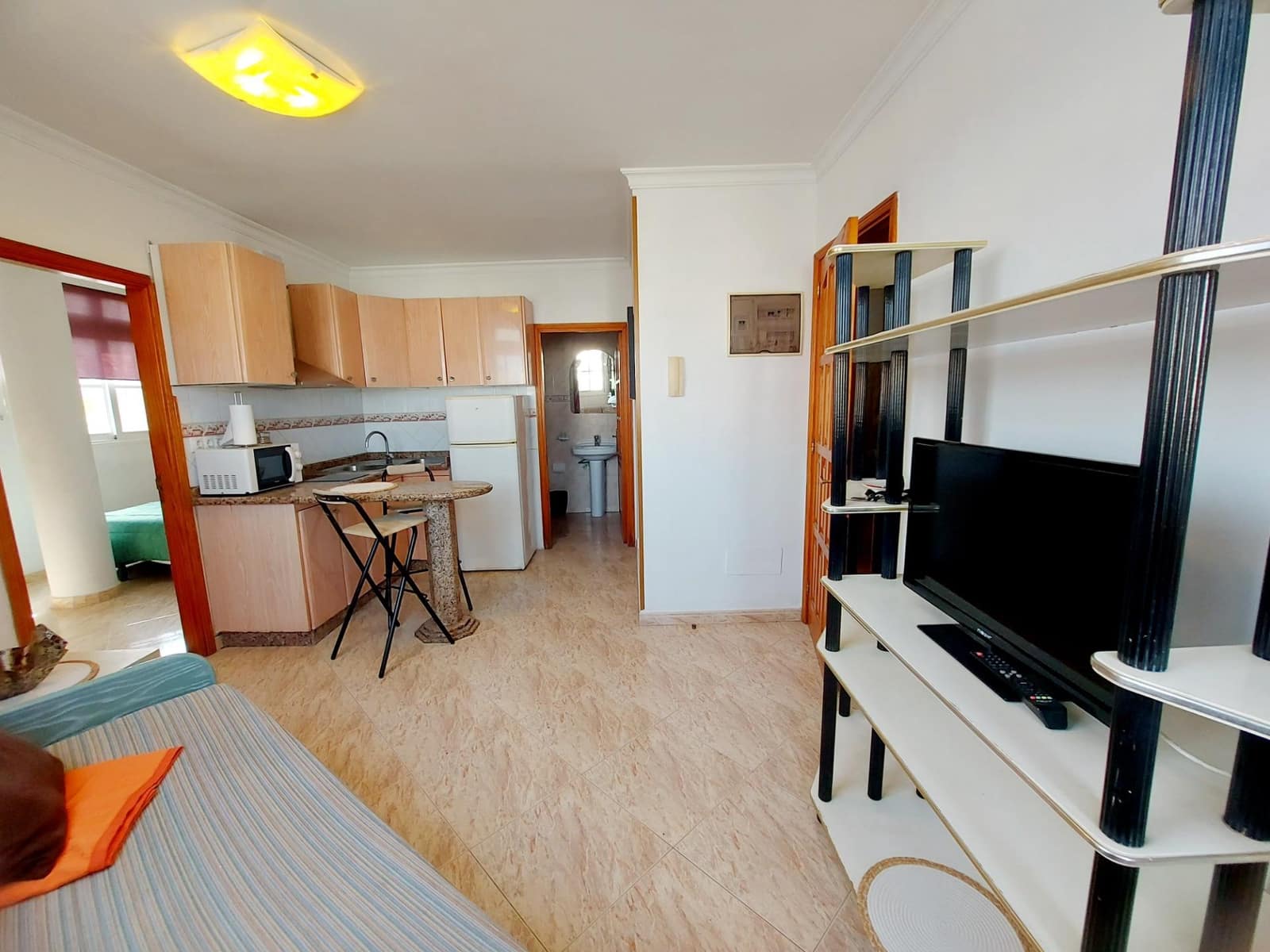 1 slaapkamer Appartement te huur in Arguineguin - € 850 (Ref: 8488865)