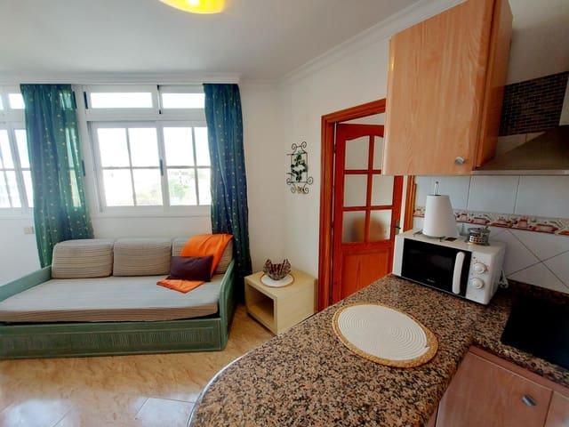 1 slaapkamer Appartement te huur in Arguineguín, Mogán - € 850 (Ref: 8488865)