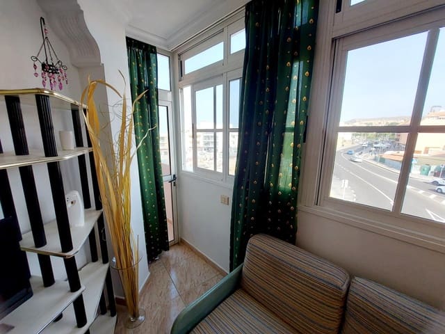 1 slaapkamer Appartement te huur in Arguineguín, Mogán - € 850 (Ref: 8488865)