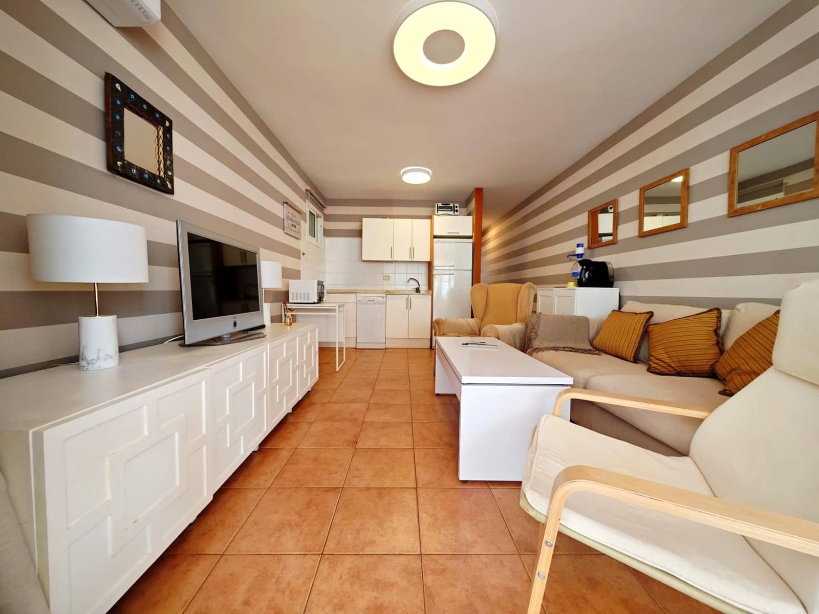 2 soveværelse Lejlighed til leje i San Agustin - € 1.350 (Ref: 8561440)