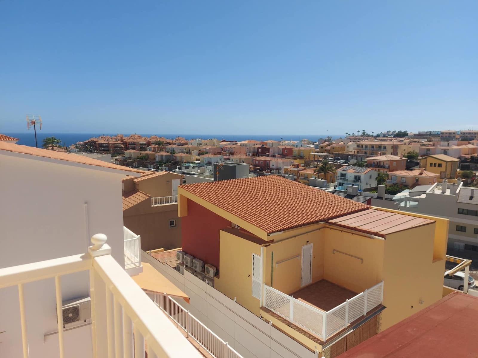 2 bedroom Villa for sale in Mogan - € 490,000 (Ref: 8676142)