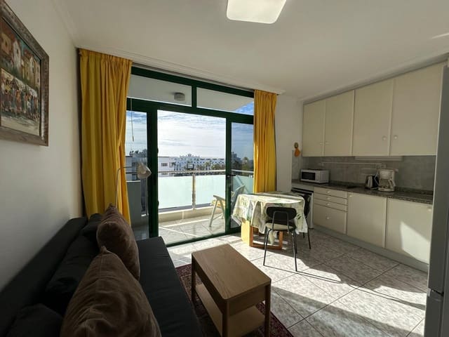 Appartement de 1 chambre à louer à Playa del Inglés, San Bartolomé de Tirajana avec piscine - 950 € (Ref: 8714815)