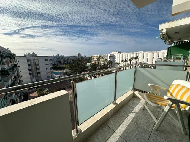 1 soveværelse Lejlighed til leje i Playa del Inglés, San Bartolomé de Tirajana med swimmingpool - € 950 (Ref: 8714815)