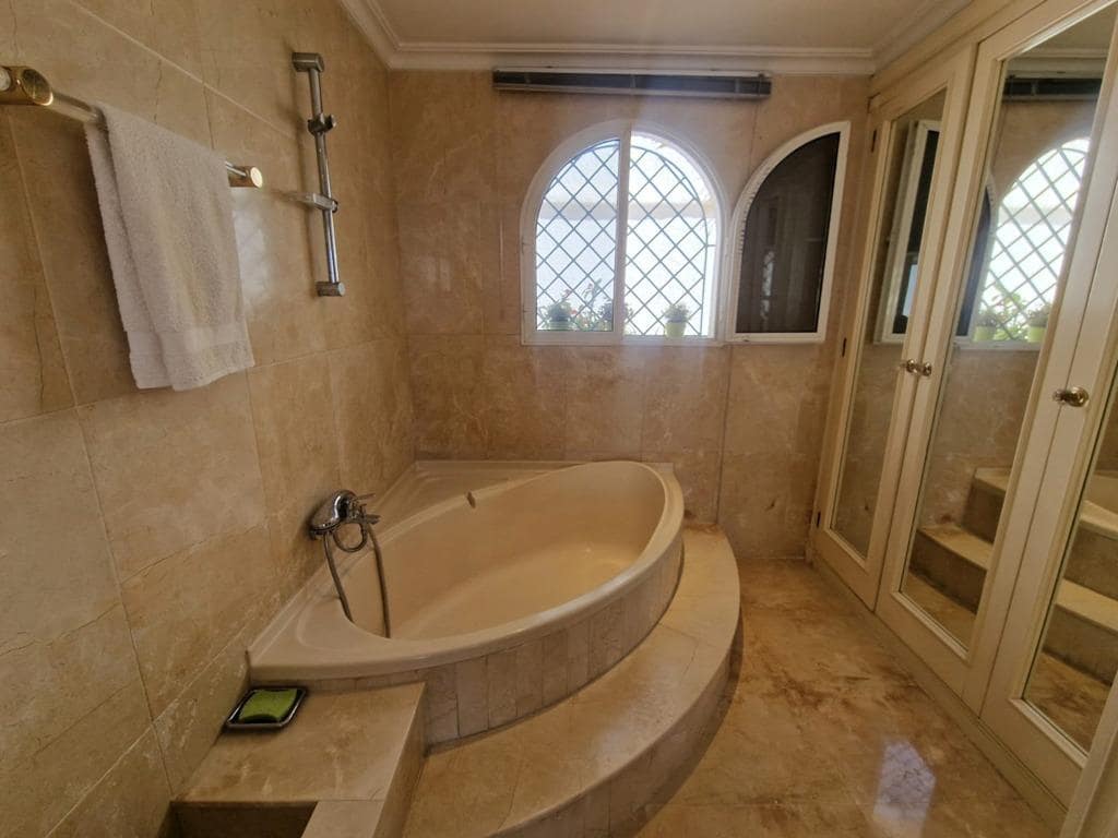 2 makuuhuone Huoneisto myytävänä paikassa Playa del Ingles - 780 000 € (Ref: 8737905)