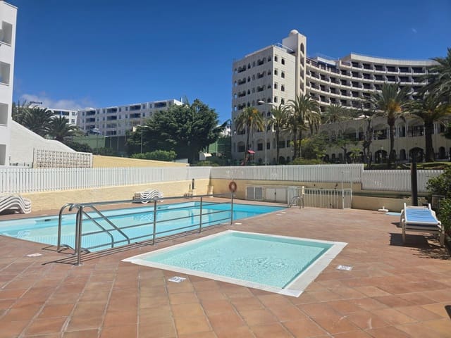 1 soveværelse Lejlighed til leje i Playa del Inglés, San Bartolomé de Tirajana med swimmingpool - € 1.100 (Ref: 8935002)