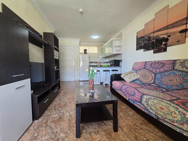 1 soveværelse Lejlighed til leje i Playa del Inglés, San Bartolomé de Tirajana med swimmingpool - € 1.100 (Ref: 8935002)