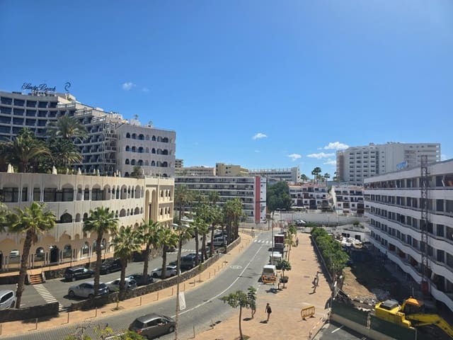 1 soveværelse Lejlighed til leje i Playa del Inglés, San Bartolomé de Tirajana med swimmingpool - € 1.100 (Ref: 8935002)