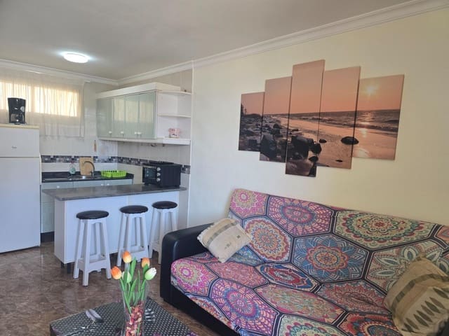 1 soveværelse Lejlighed til leje i Playa del Inglés, San Bartolomé de Tirajana med swimmingpool - € 1.100 (Ref: 8935002)