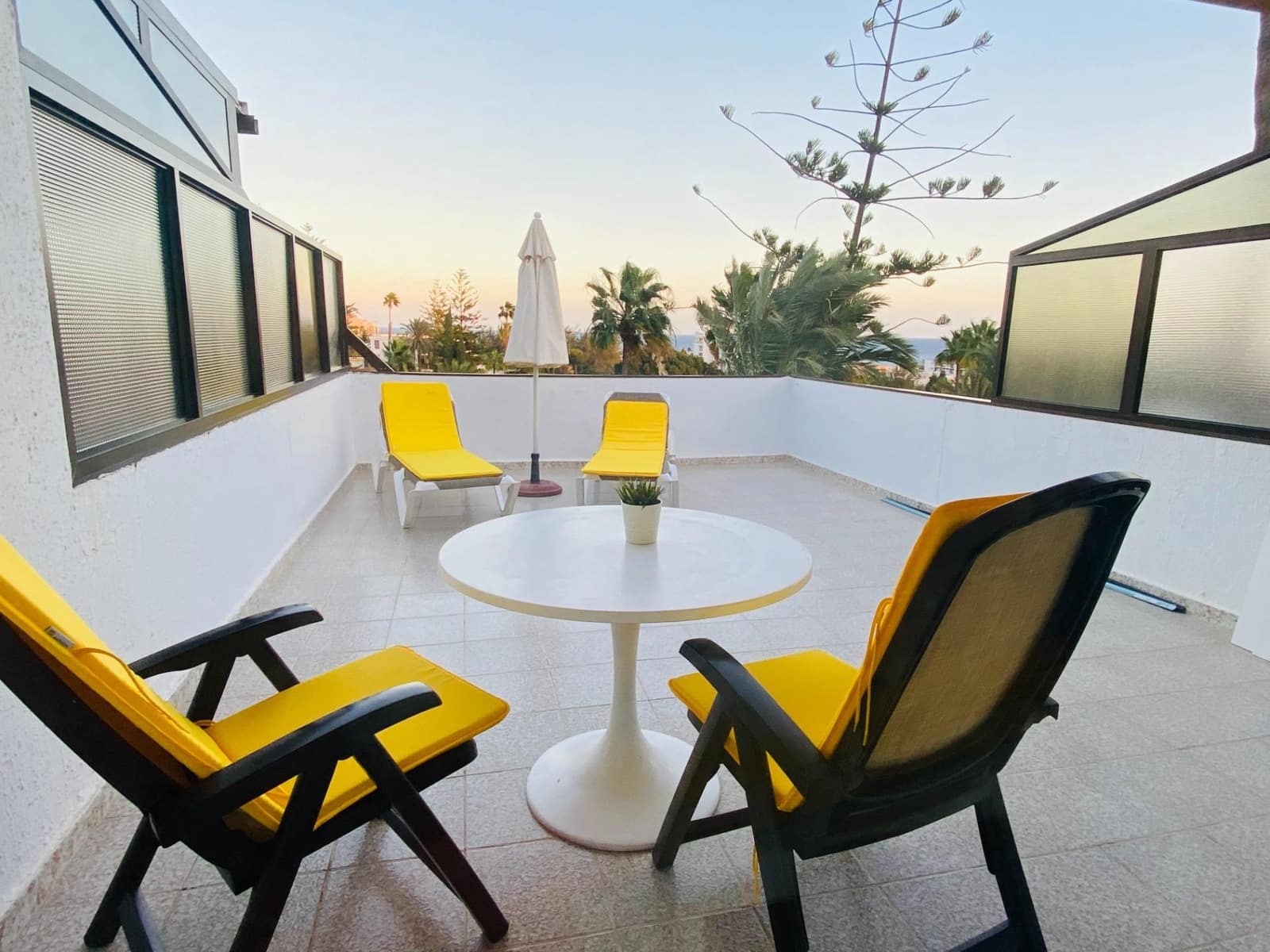 1 soveværelse Bungalow til leje i San Agustin med swimmingpool - € 1.200 (Ref: 8944145)