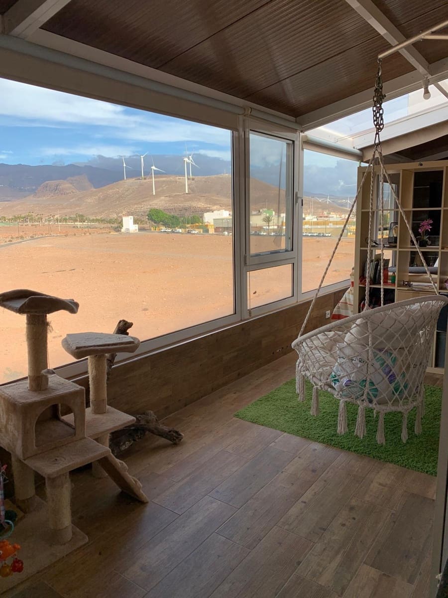 6 makuuhuone Omakotitalo myytävänä paikassa Santa Lucia de Tirajana - 375 000 € (Ref: 8946864)