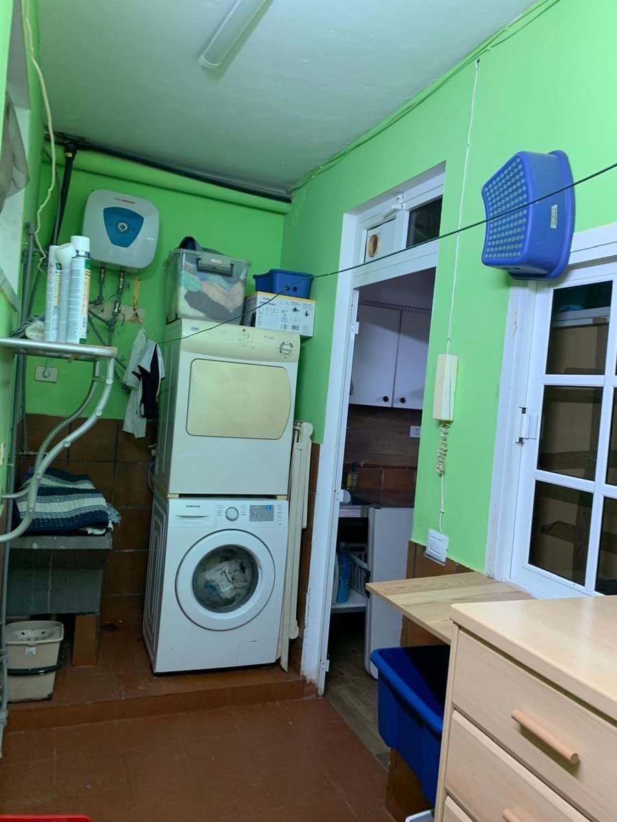 6 makuuhuone Omakotitalo myytävänä paikassa Santa Lucia de Tirajana - 375 000 € (Ref: 8946864)