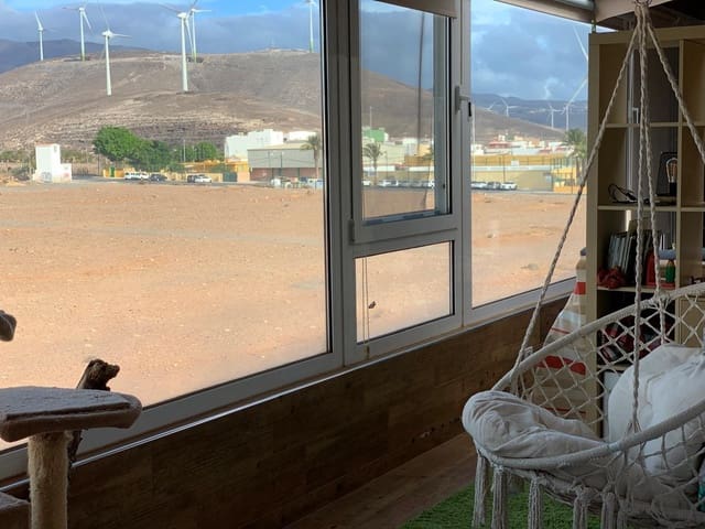 6 soveværelse Byhus til salg i Santa Lucía de Tirajana - € 375.000 (Ref: 8946864)