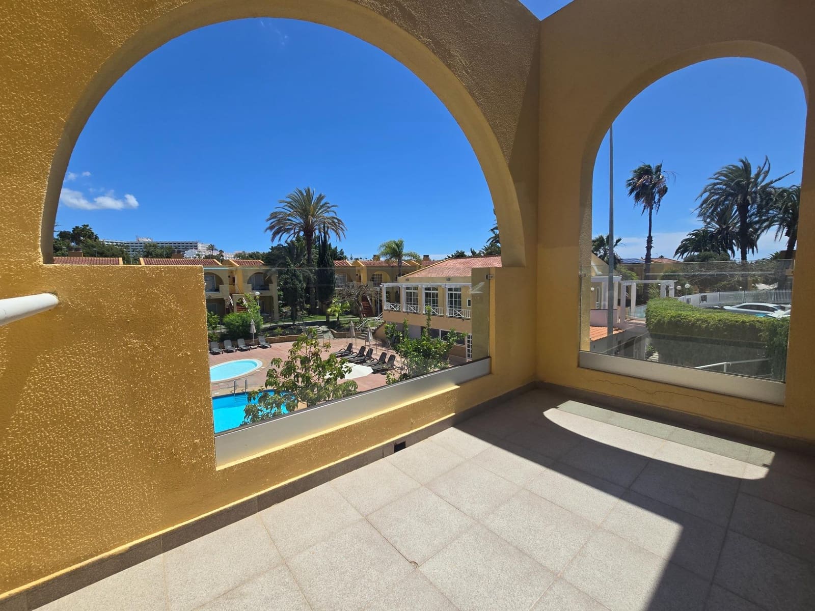 1 slaapkamer Appartement te huur in Maspalomas met zwembad - € 900 (Ref: 8952747)