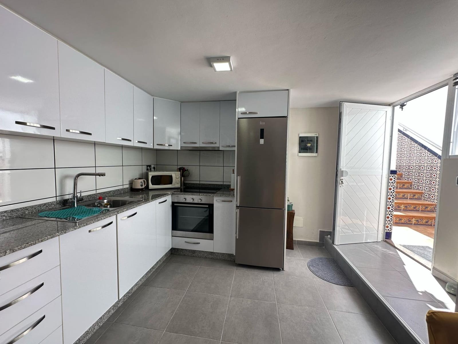 1 soveværelse Lejlighed til leje i San Bartolome de Tirajana med swimmingpool - € 1.500 (Ref: 8968229)