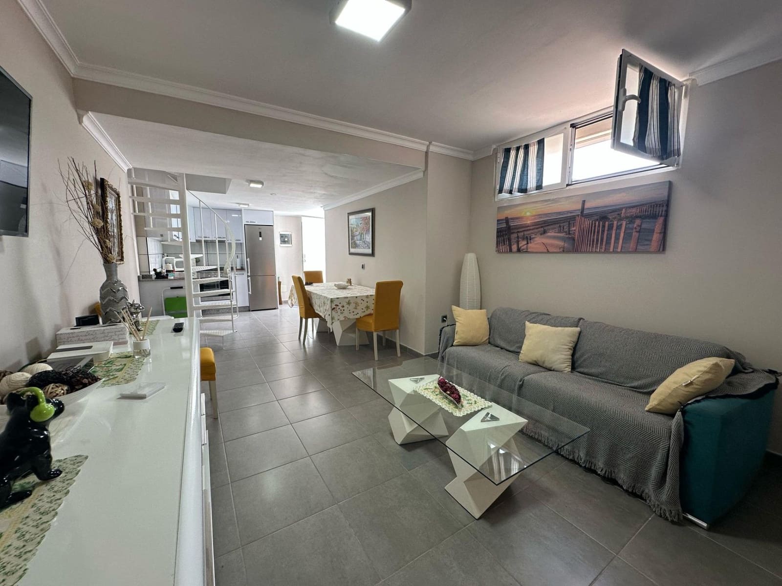 1 soveværelse Lejlighed til leje i San Bartolome de Tirajana med swimmingpool - € 1.500 (Ref: 8968229)