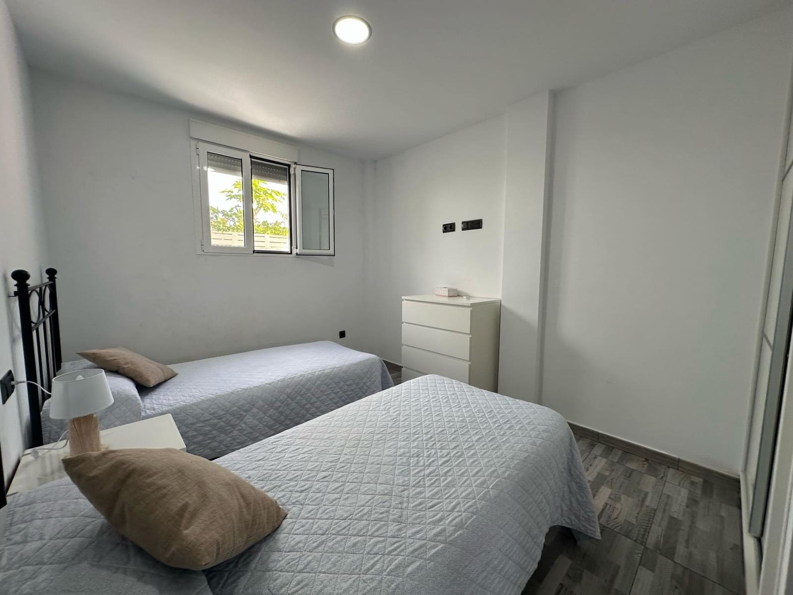 2 soveværelse Bungalow til leje i San Bartolome de Tirajana med swimmingpool - € 2.300 (Ref: 8968230)