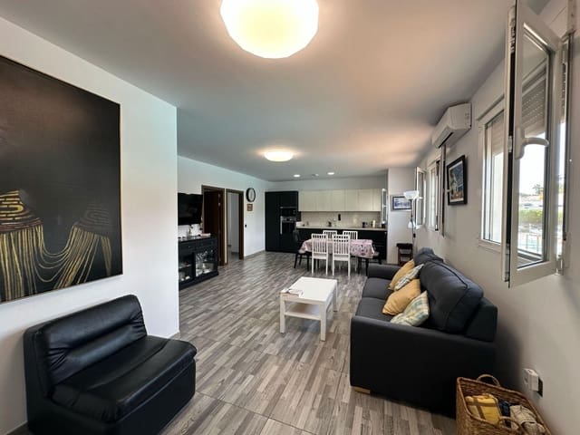 2 bedroom Bungalow for rent in San Bartolomé de Tirajana with pool - € 2,300 (Ref: 8968230)