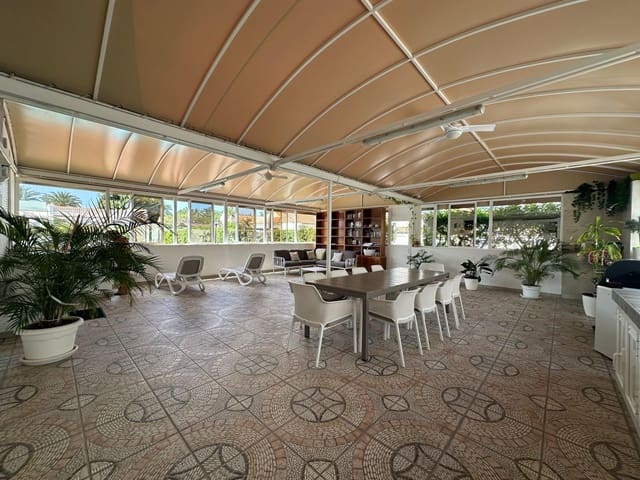 2 bedroom Bungalow for rent in San Bartolomé de Tirajana with pool - € 2,300 (Ref: 8968230)