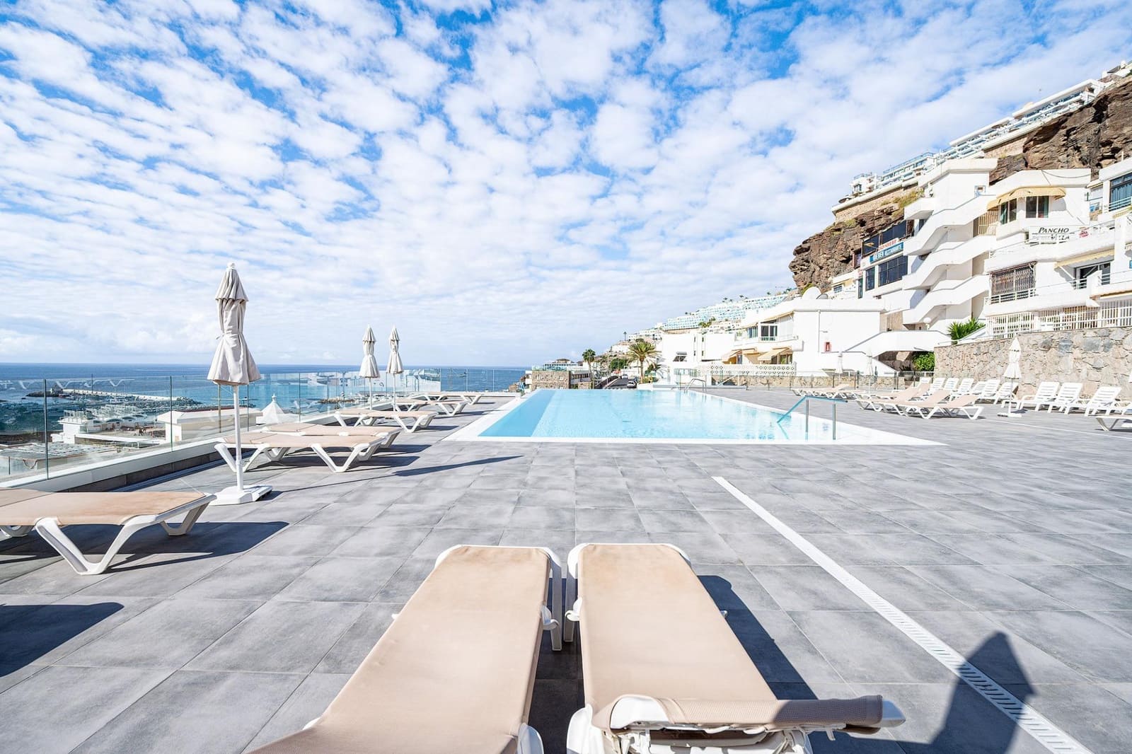 2 quarto Apartamento para venda em Puerto Rico com piscina - 320 000 € (Ref: 8988454)