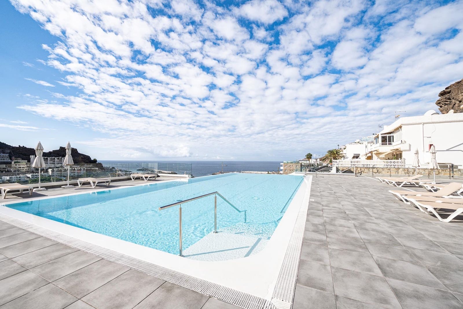 2 quarto Apartamento para venda em Puerto Rico com piscina - 320 000 € (Ref: 8988454)