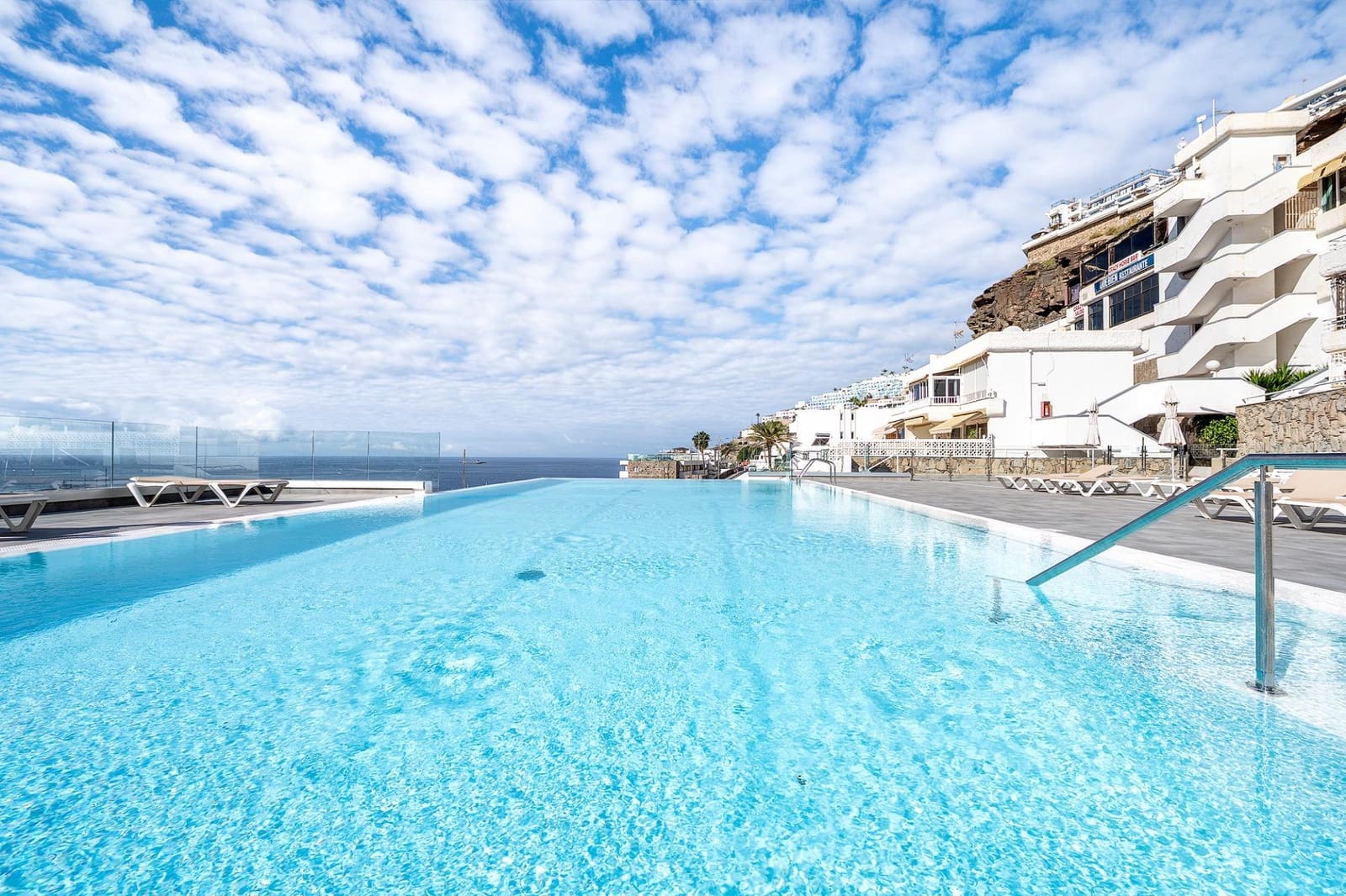 2 quarto Apartamento para venda em Puerto Rico com piscina - 320 000 € (Ref: 8988454)