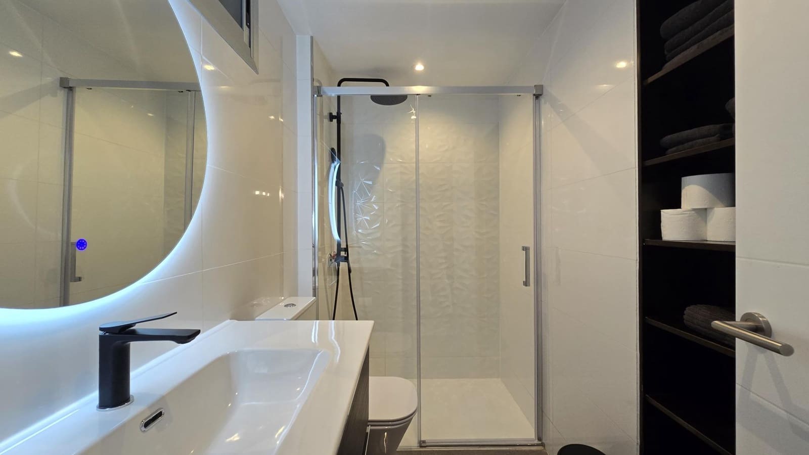 1 slaapkamer Appartement te huur in Playa del Ingles - € 1.500 (Ref: 9020868)