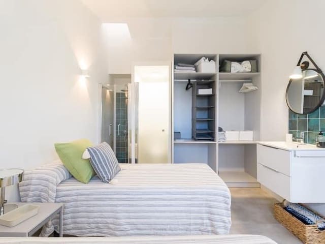 2 soveværelse Bungalow til leje i Playa del Inglés, San Bartolomé de Tirajana med swimmingpool - € 1.900 (Ref: 9023138)