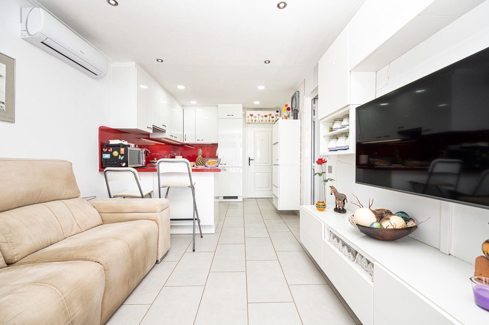 1 soveværelse Lejlighed til salg i Puerto Rico med swimmingpool garage - € 230.000 (Ref: 9023139)