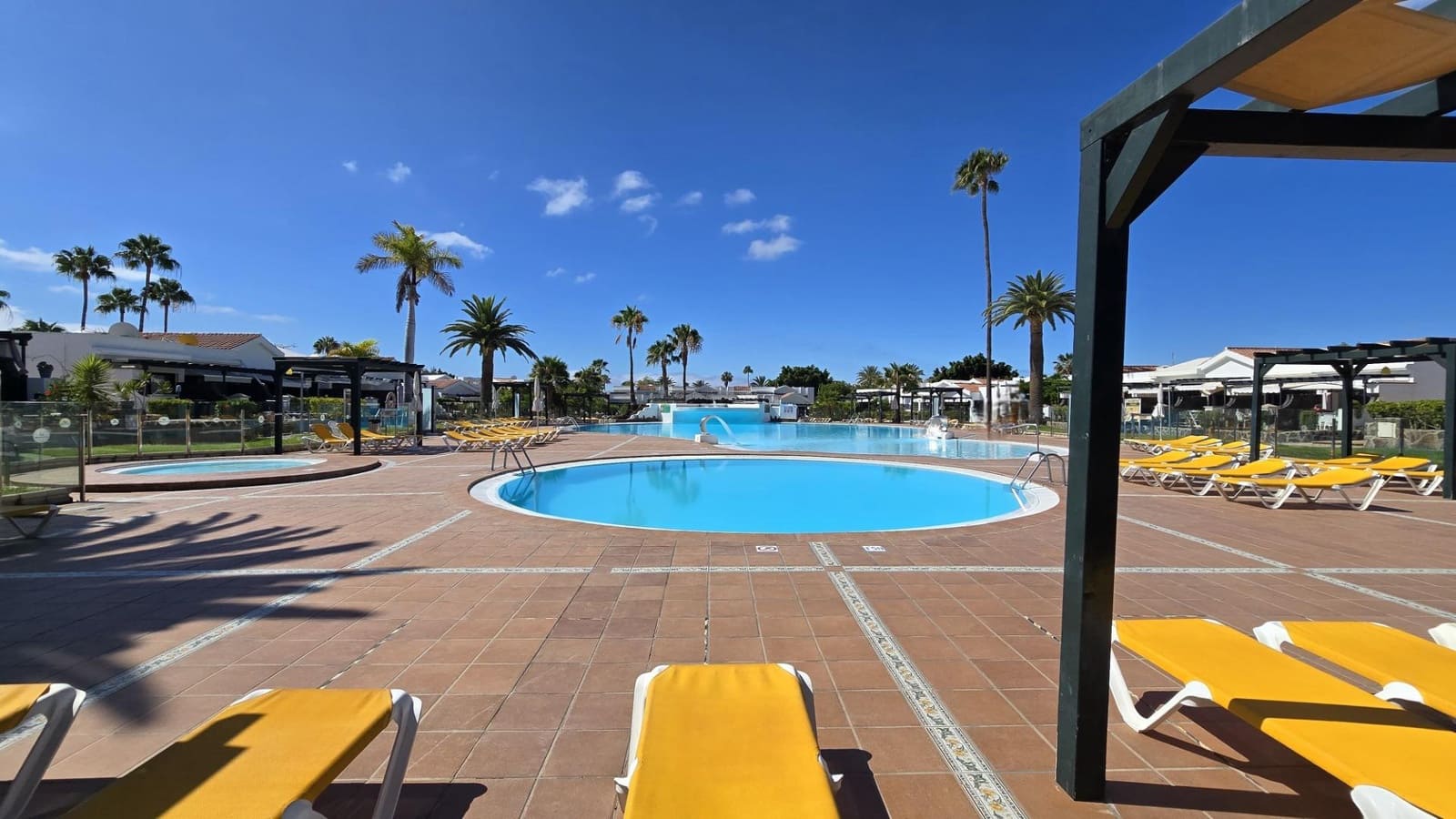 1 soveværelse Bungalow til leje i Maspalomas med swimmingpool - € 1.400 (Ref: 9112279)