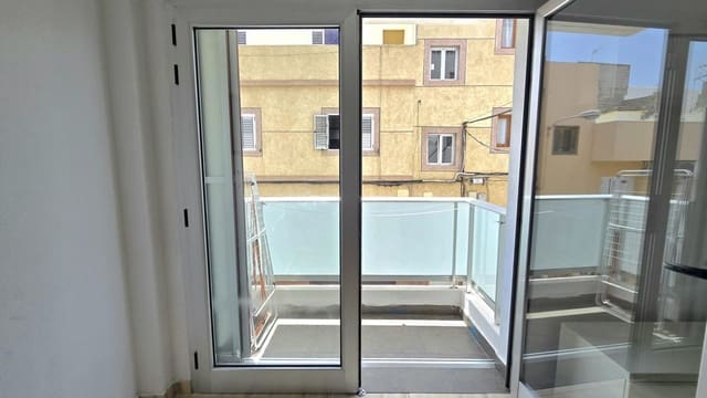 1 soveværelse Lejlighed til leje i El Tablero, San Bartolomé de Tirajana med garage - € 800 (Ref: 9134327)