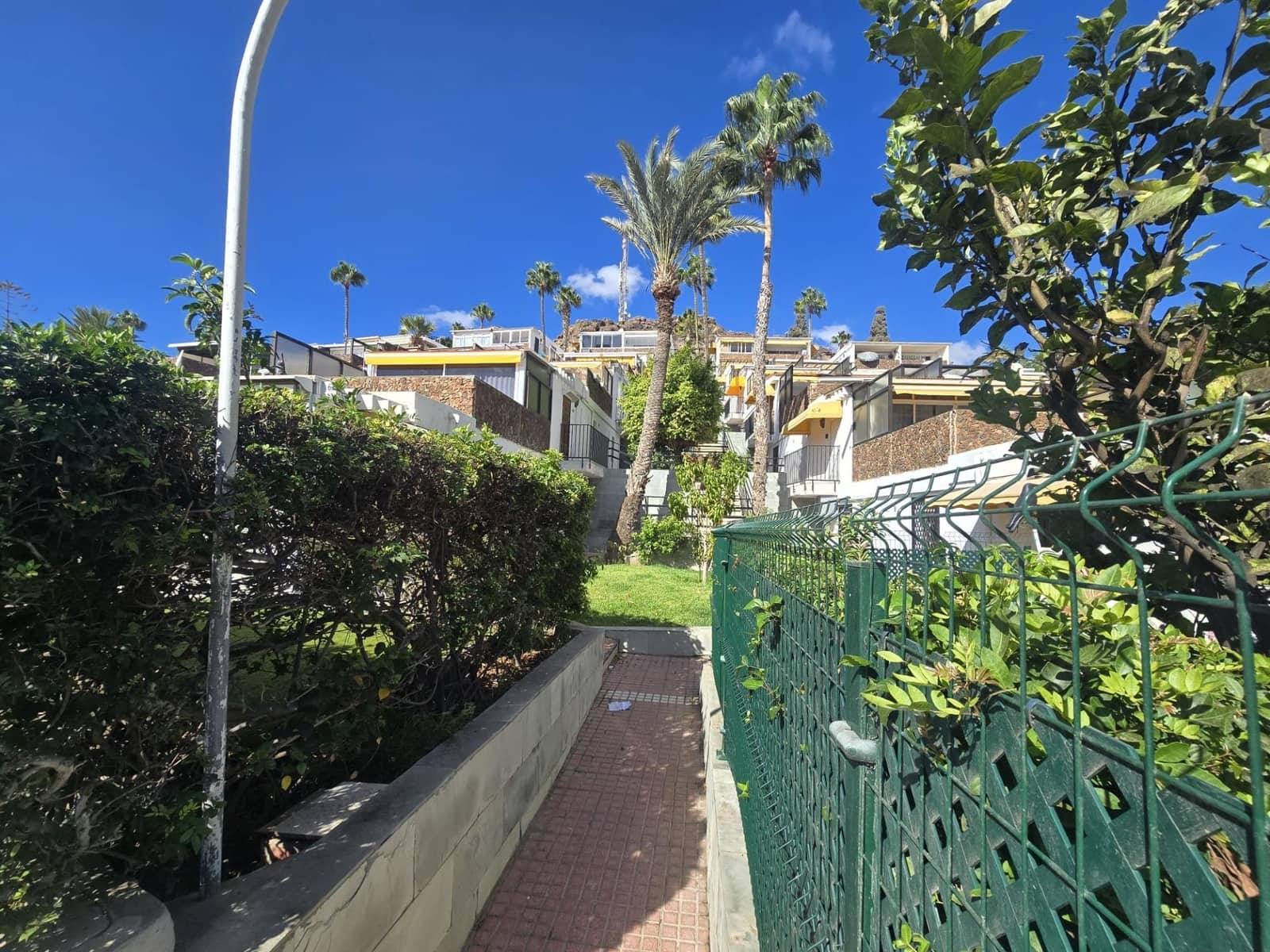 2 soveværelse Lejlighed til leje i San Agustin med swimmingpool - € 1.800 (Ref: 9269686)