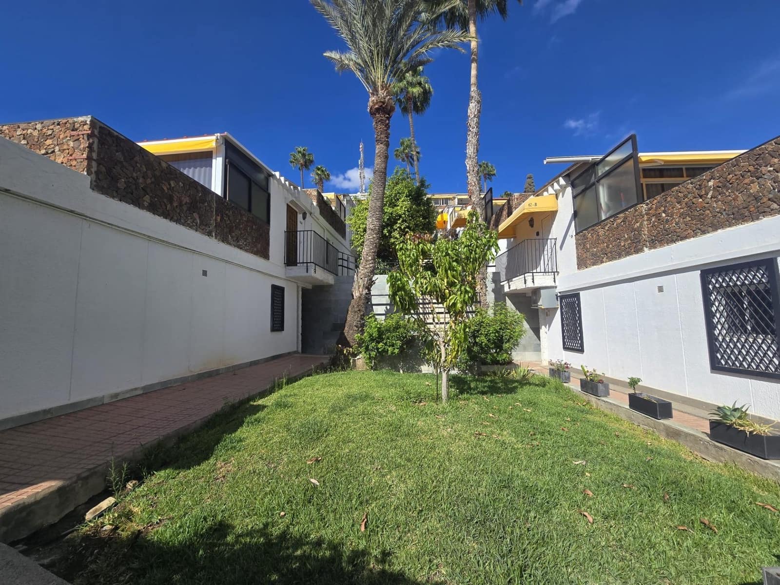 2 soveværelse Lejlighed til leje i San Agustin med swimmingpool - € 1.800 (Ref: 9269686)