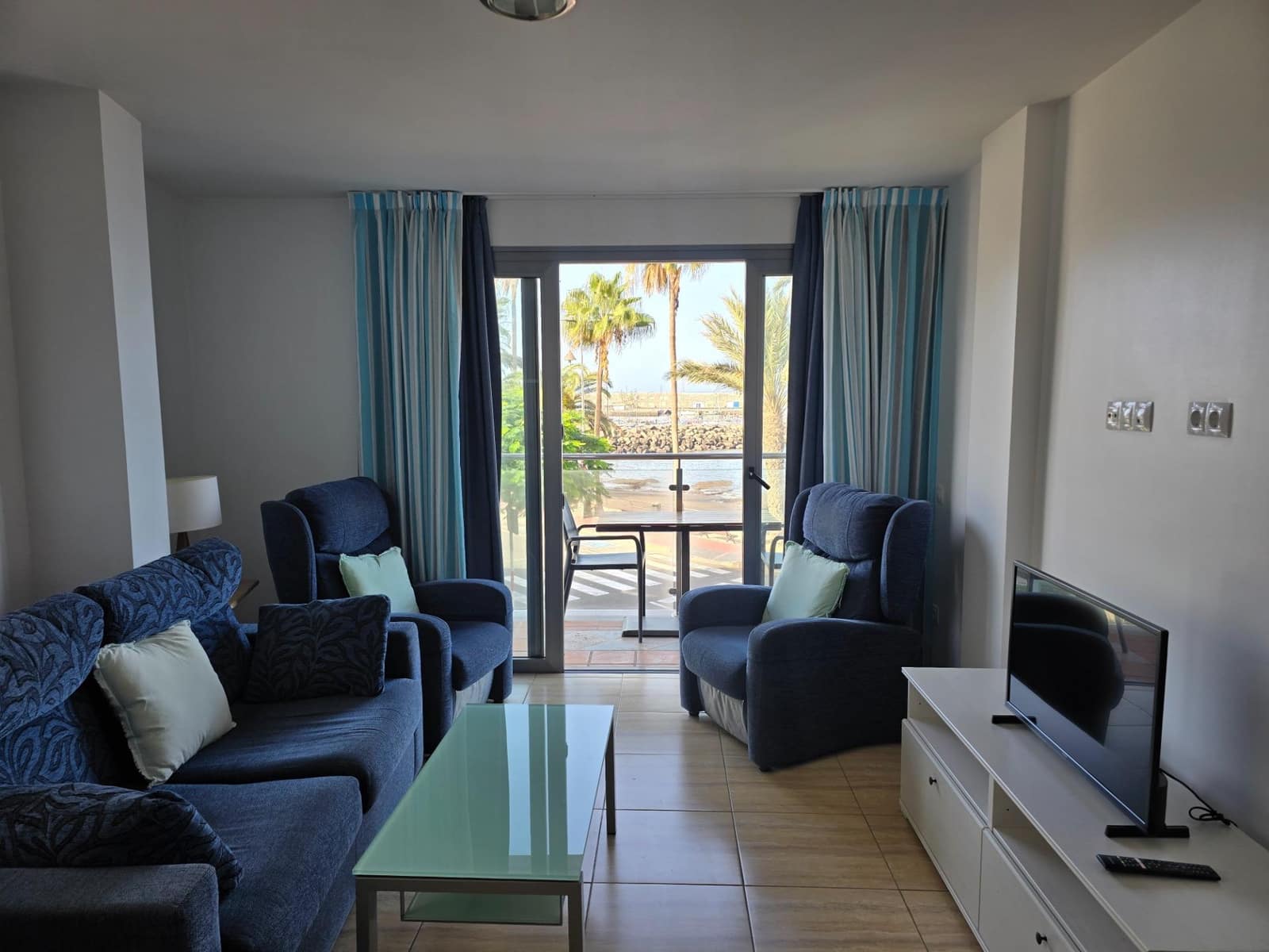 1 bedroom Apartment for rent in Arguineguin - € 1,350 (Ref: 9296859)