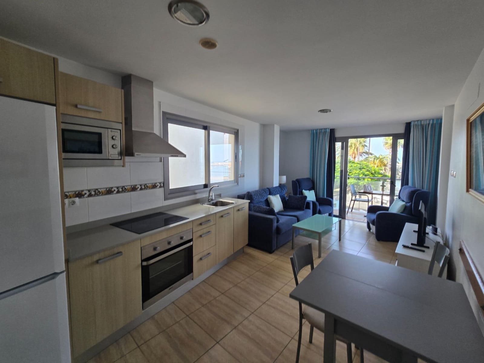 1 bedroom Apartment for rent in Arguineguin - € 1,350 (Ref: 9296859)