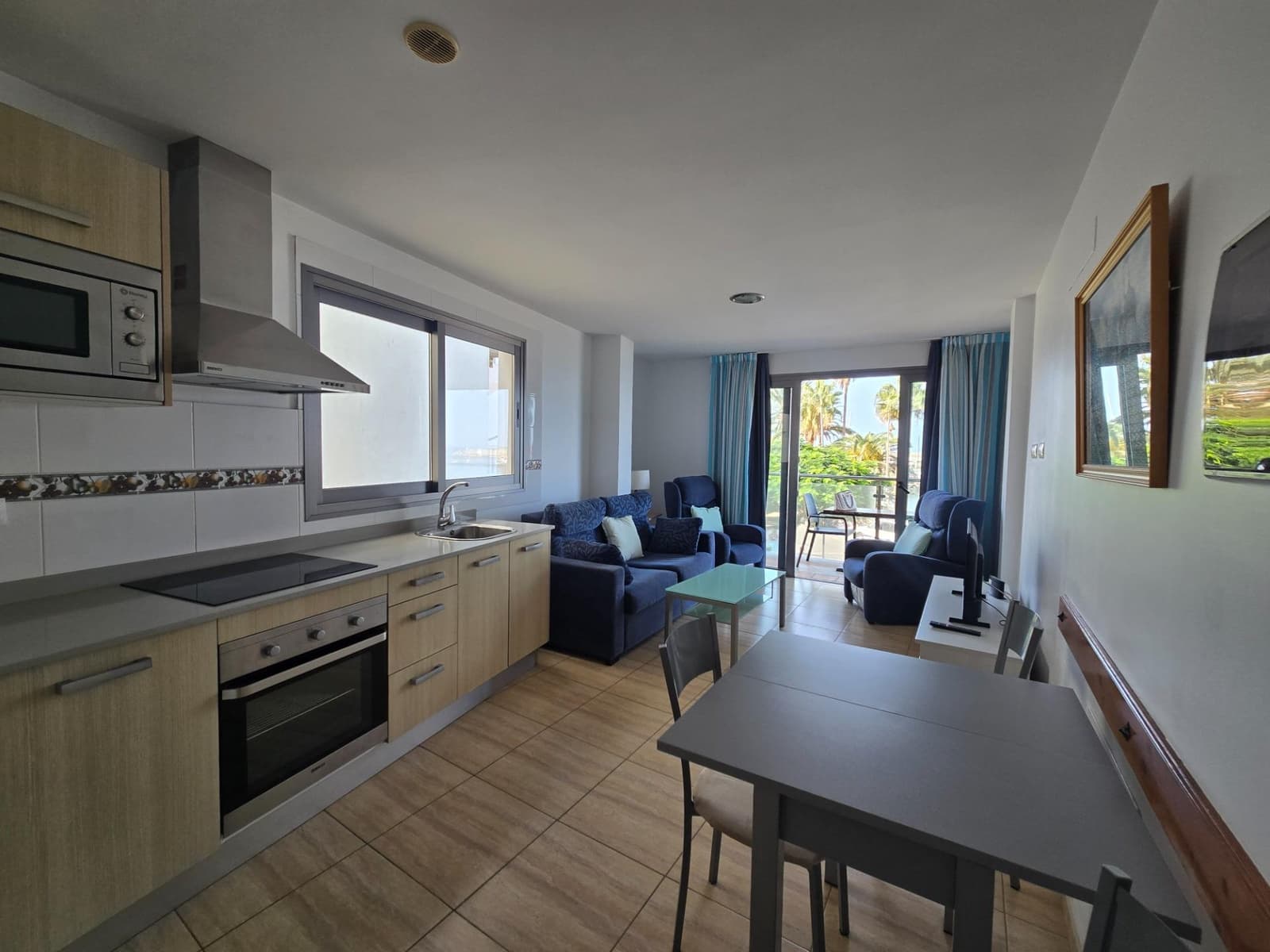 1 bedroom Apartment for rent in Arguineguin - € 1,350 (Ref: 9296859)