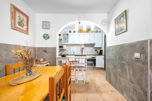 2 soverom Leilighet til salgs i Puerto Rico, Mogán med svømmebasseng - € 315 000 (Ref: 9306381)