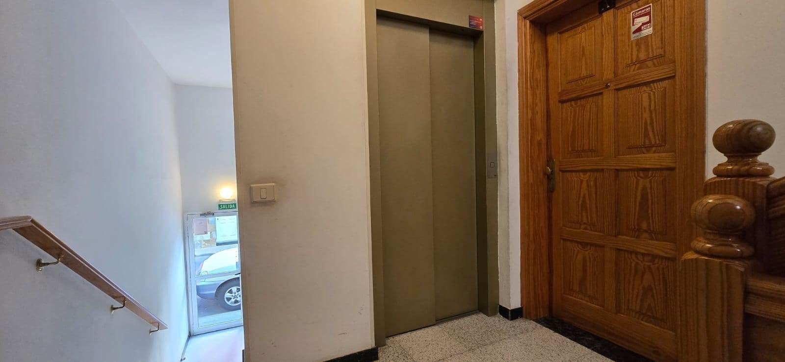 2 bedroom Flat for sale in Santa Lucia de Tirajana with garage - € 198,000 (Ref: 9317820)