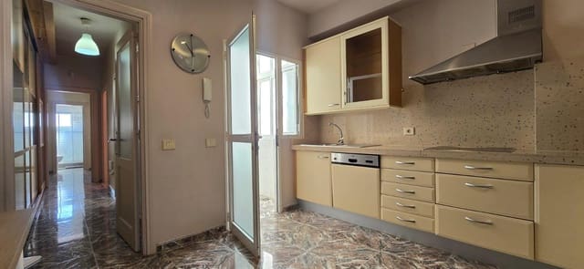 2 soveværelse Lejlighed til salg i Santa Lucía de Tirajana med garage - € 198.000 (Ref: 9317820)