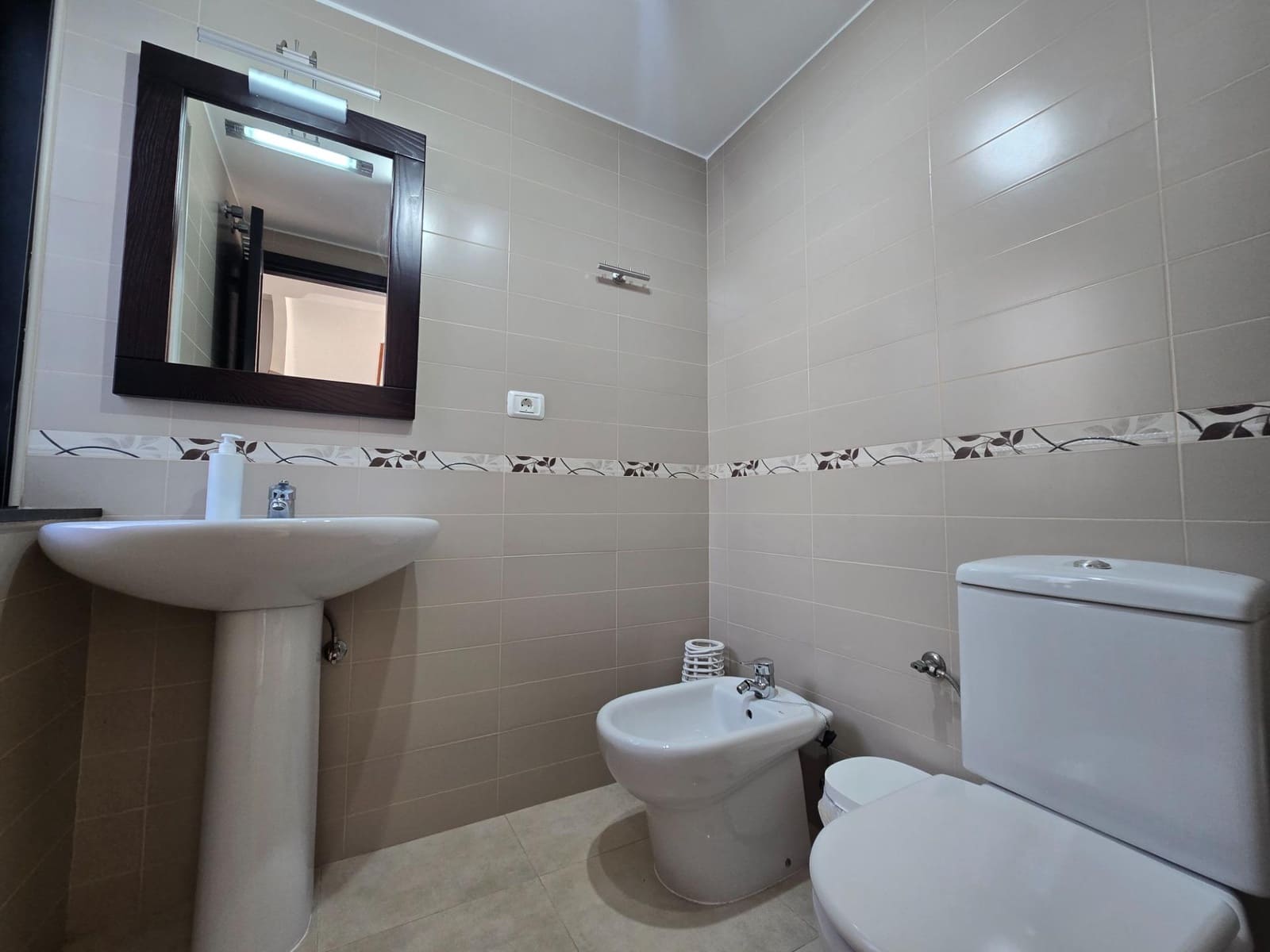 3 soverom Rekkehus til leie i Puerto Rico - € 1 600 (Ref: 9385568)