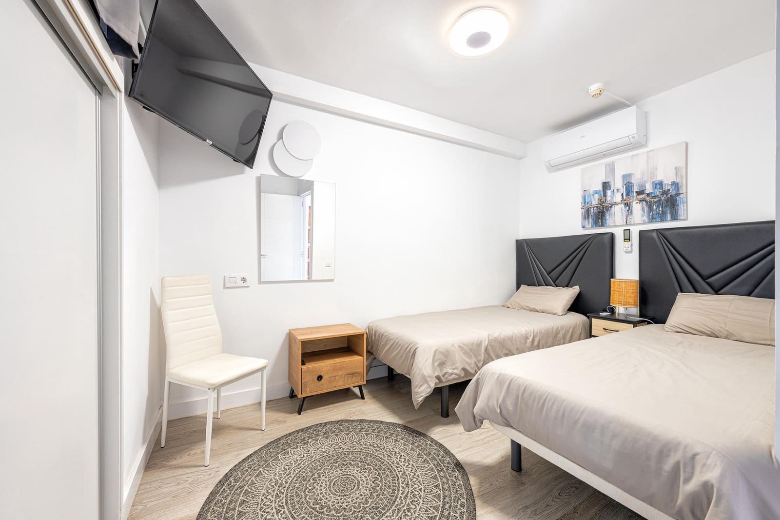 1 slaapkamer Appartement te koop in Playa del Ingles met zwembad - € 315.000 (Ref: 9400888)