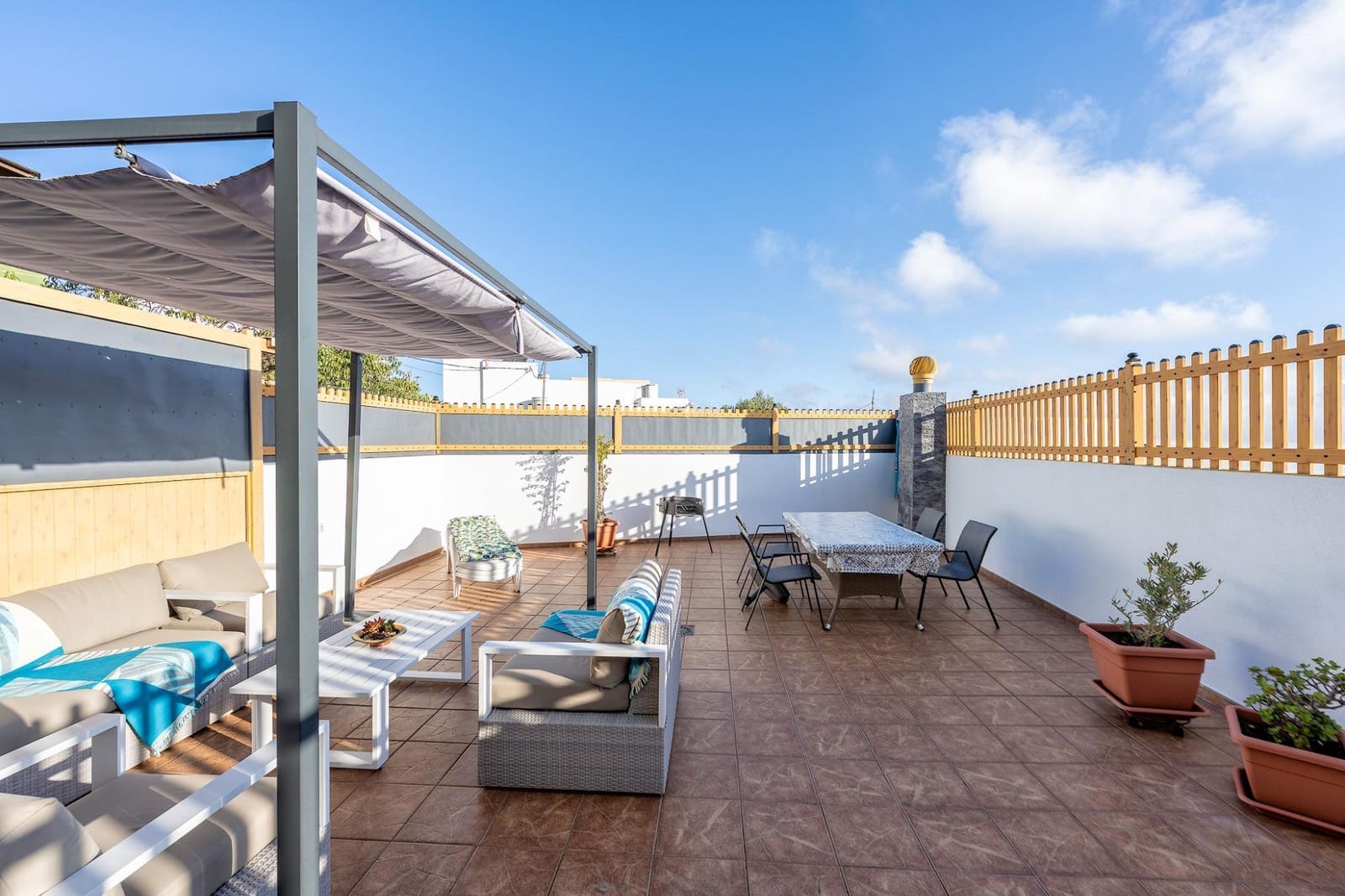 3 sypialnia Dom na sprzedaż w Telde - 285 000 € (Ref: 9400890)