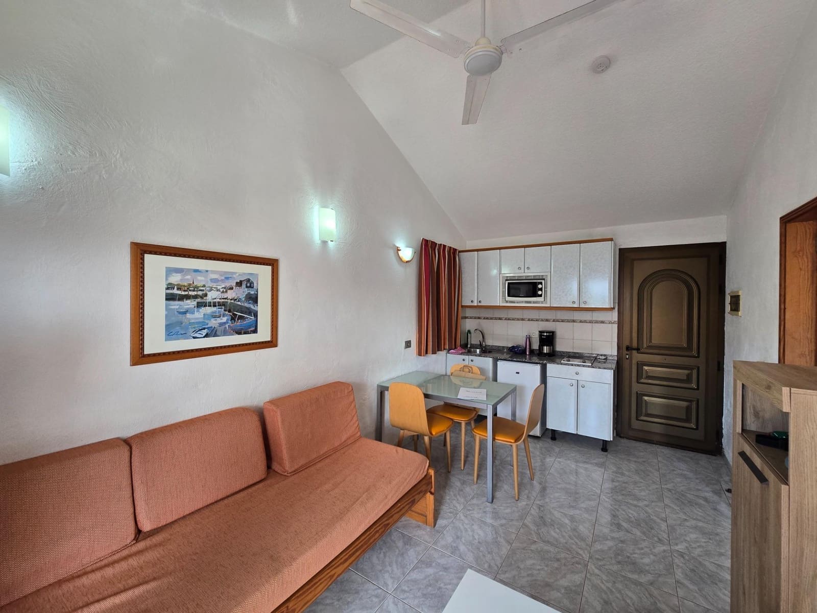 1 bedroom Bungalow for rent in Playa del Ingles - € 1,300 (Ref: 9427163)