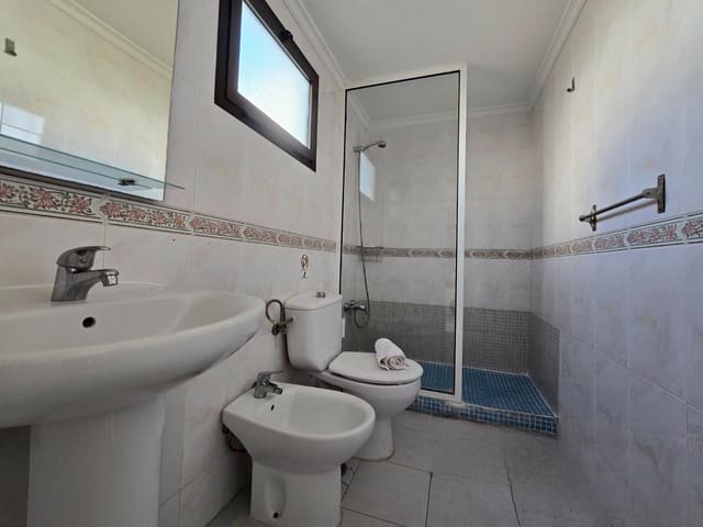 1 bedroom Bungalow for rent in Playa del Inglés, San Bartolomé de Tirajana - € 1,100 (Ref: 9441362)