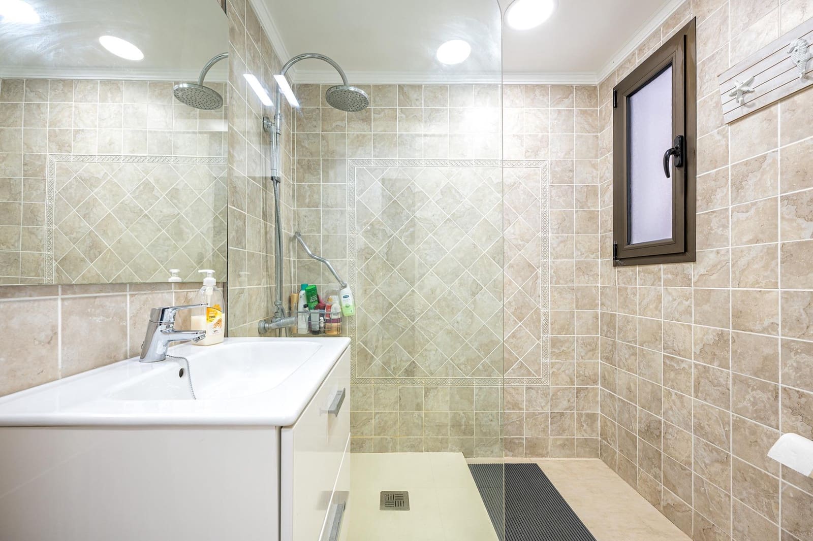 1 soverom Leilighet til salgs i Puerto Rico med svømmebasseng - € 240 000 (Ref: 9449138)