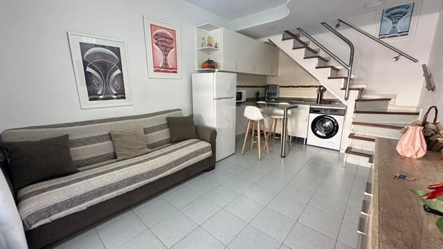 1 soveværelse Lejlighed til leje i Campo Internacional, San Bartolomé de Tirajana - € 900 (Ref: 9450599)