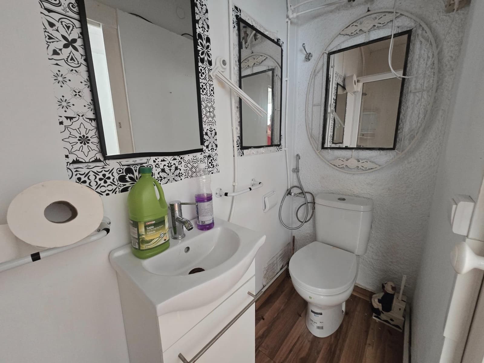 Local Comercial en Playa del Inglés en venta con piscina - 157.000 € (Ref: 9462056)